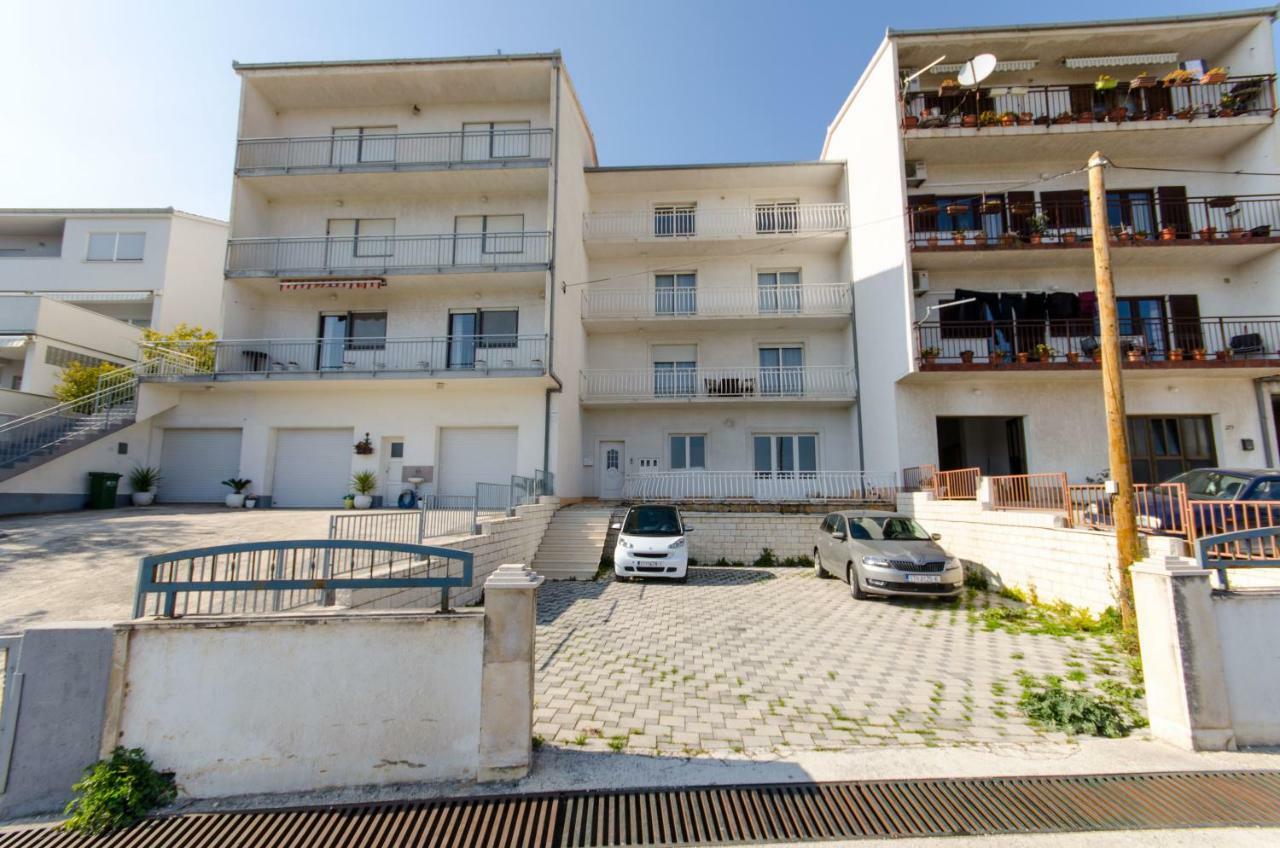 Bridge And Beach Apartments تروغير المظهر الخارجي الصورة